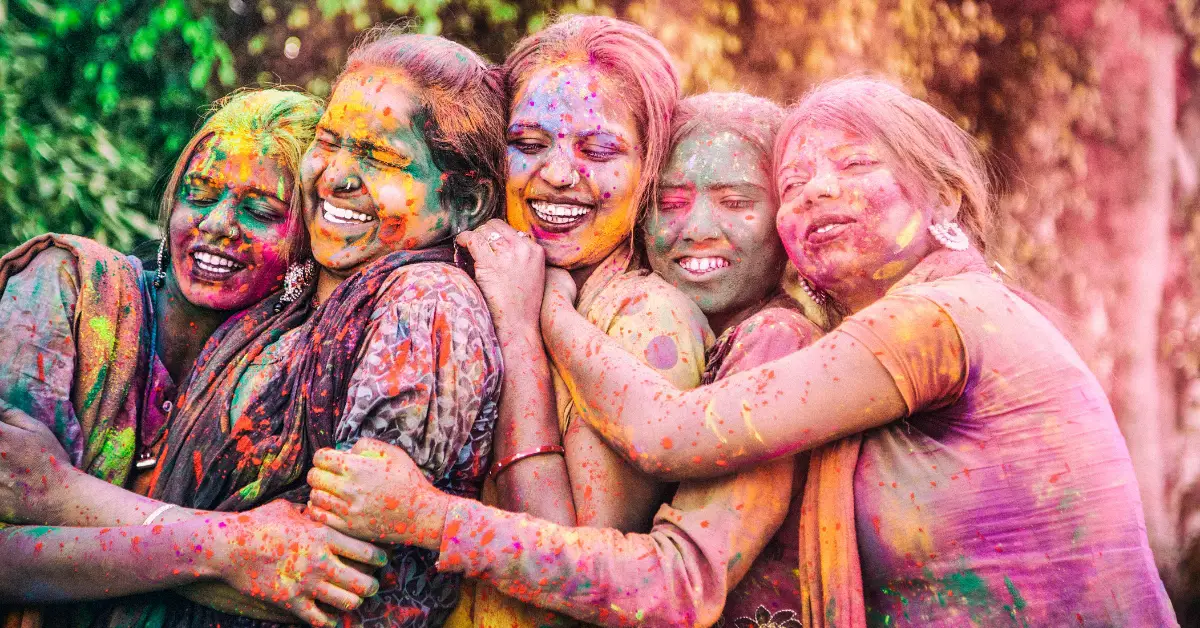 Best Holi Outfit Ideas to Wear A Colorful Guide
